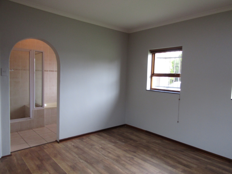 3 Bedroom Property for Sale in Boskloof Eastern Cape